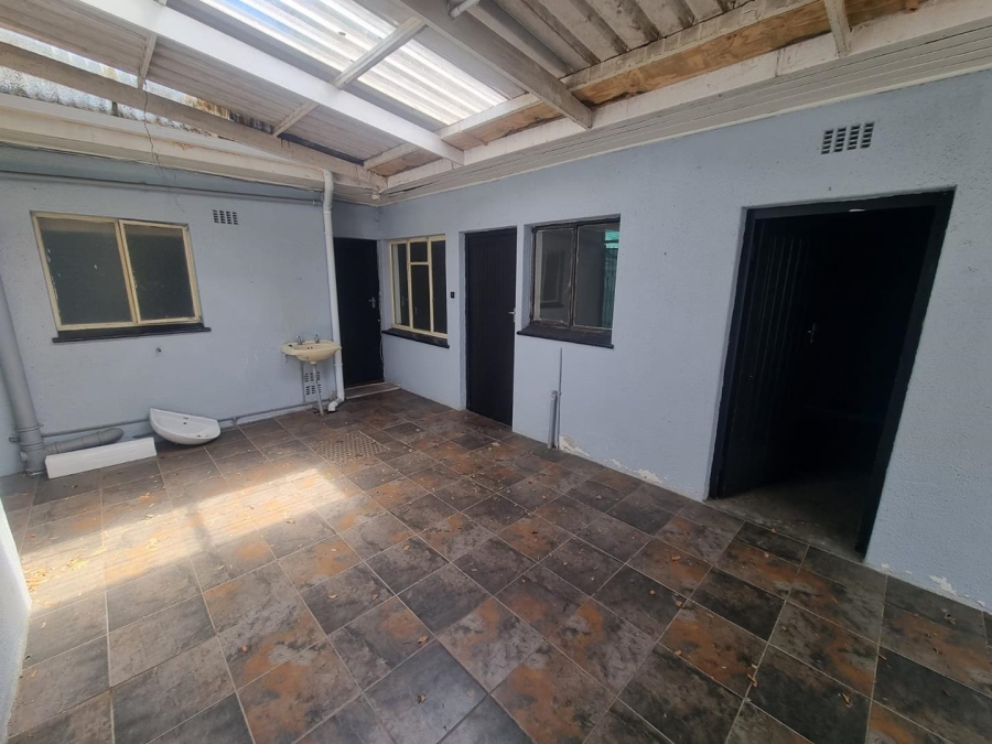 4 Bedroom Property for Sale in Claremont Western Cape
